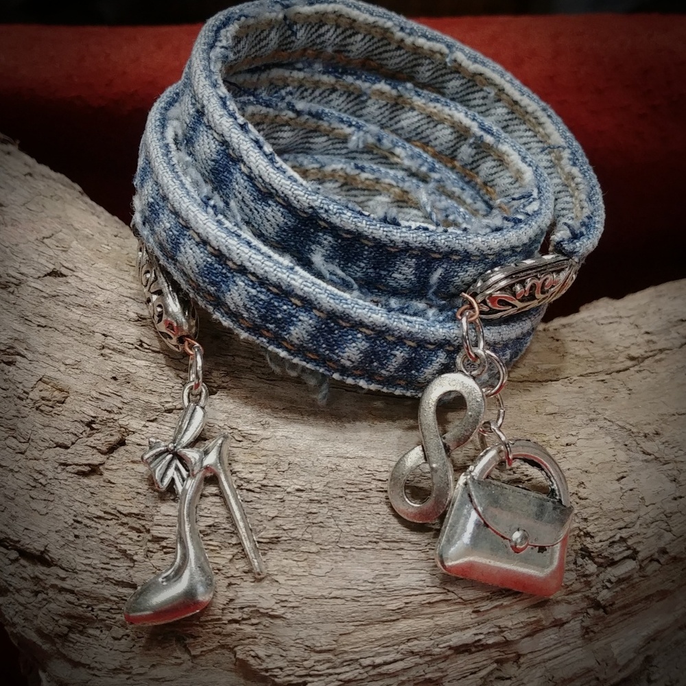 Handmade Bracelet - Picture 4 of 5